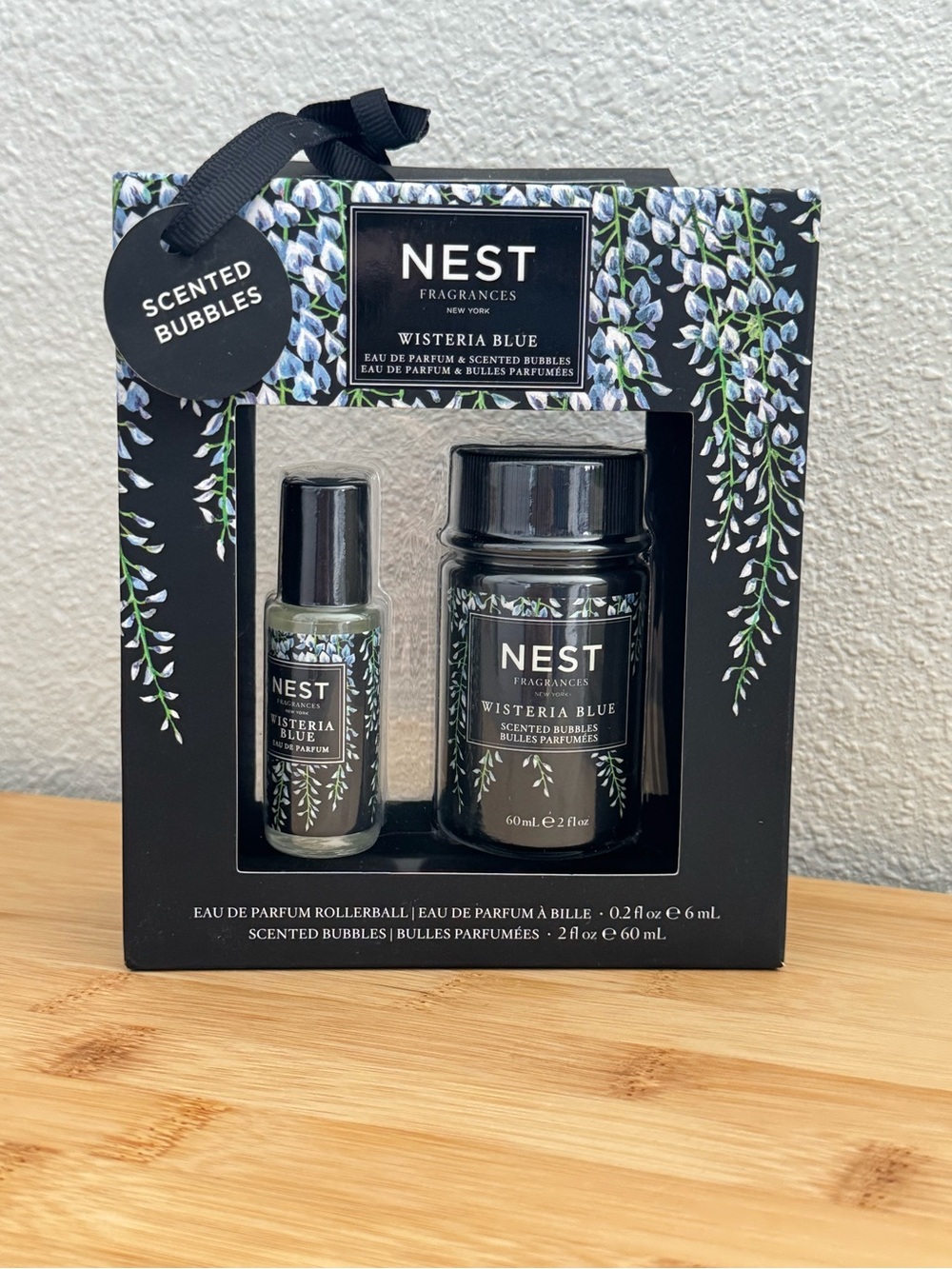 NEST Fragrances Wisteria Blue Gift Set - Black & Blue
